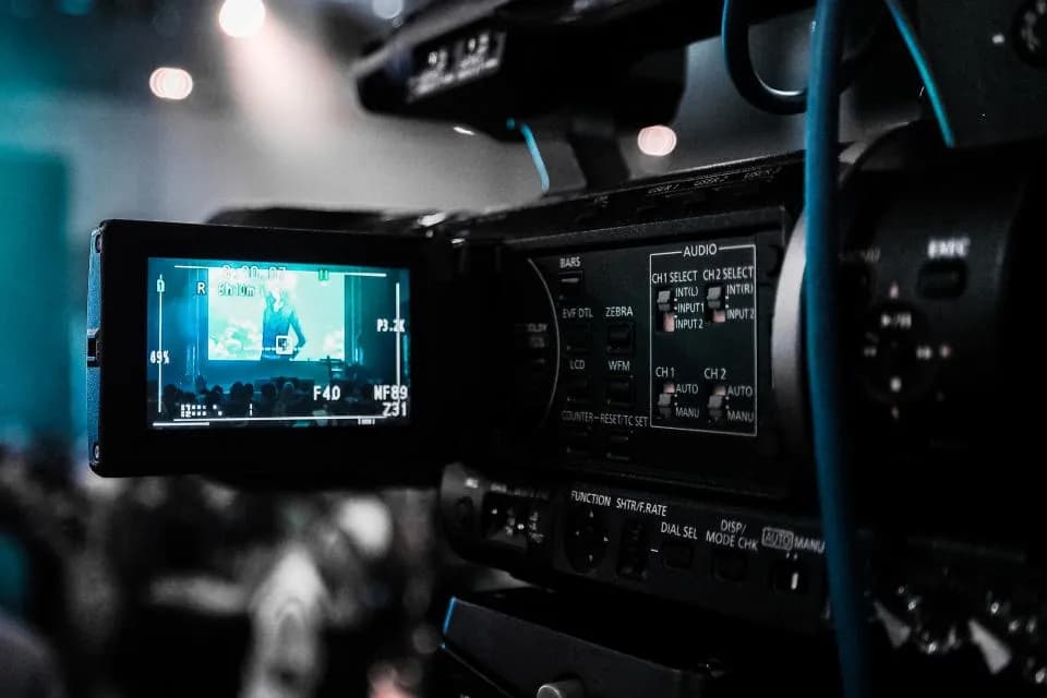 Tuyển Video Editor – làm việc toàn thời gian tại Đà Nẵng